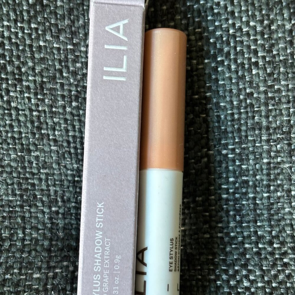 ILIA eye stylus shadow stick -Beam